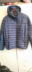 Куртка Massimo Dutti р. XL (новая). (1 фото из 3)