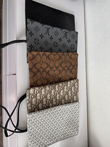 Müüa stiilsed naiste clutch’id / ümbrik-käekotid (1 foto / 1)