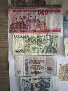 Банкноты (5 фото из 10)