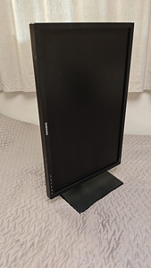 24" Monitor S24E650DW (2 foto / 2)