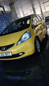 Honda Jazz 2010 1,3 (2 foto / 9)