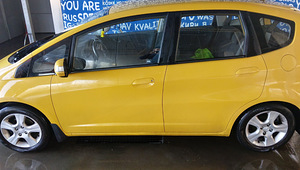 Honda Jazz 2010 1,3 (6 foto / 9)