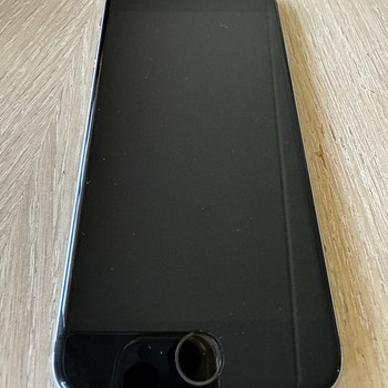 iPhone 6 hall 64GB