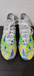 Футбольные бутсы 42 Puma Neymar JR (5 фото из 6)