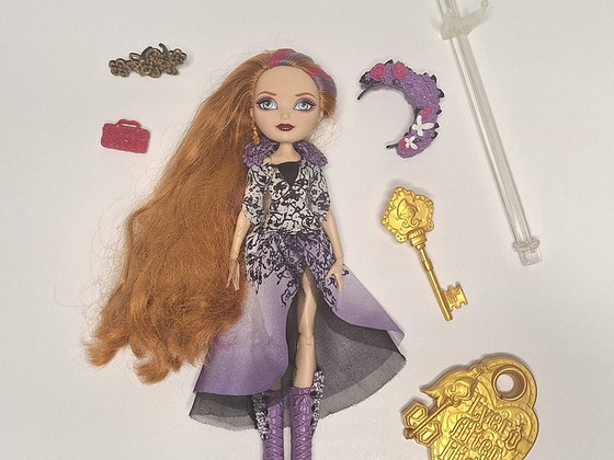 Ever After High Spring Unsprung Holly O’Hair