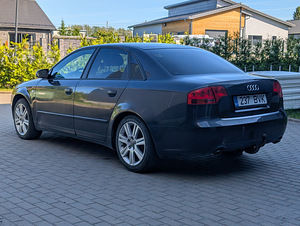 Audi A4 3.0 171 кВт Q 6-ступ. мех. КПП. Рег. сбор оплачен! (4 фото из 14)