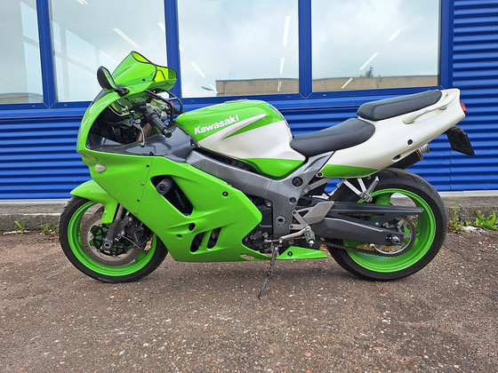 Kawasaki zx900B