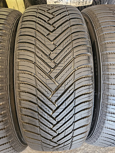 205 55 R 16 Hankook Kinergy 4S2 H750 (3 foto / 5)