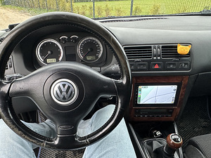 Volkswagen Bora V5 (10 фото из 12)