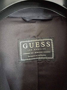Poolmantel GUESS (8 foto / 9)