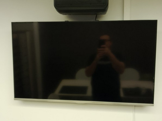 Телевизор Samsung 40'' UE40J5100AW