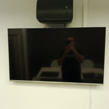 Телевизор Samsung 40'' UE40J5100AW