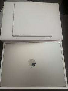 Apple MacBook Air M4 16/256 (1 фото из 6)