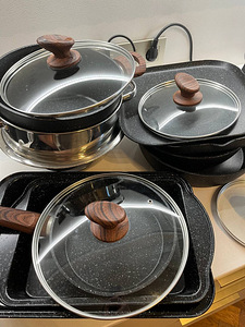 Набор кастрюль и сковородок "Kitchen academy "(17 предметов) (2 фото из 4)