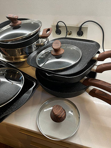 Набор кастрюль и сковородок "Kitchen academy "(17 предметов) (3 фото из 4)