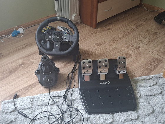 Руль Logitech G920 + коробка передач Logitech Driving Force