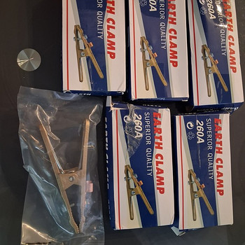 Müüa maandusklemm 260 A