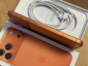 Apple iPhone 17 Pro Max Cosmic Orange 256GB uueväärne (2 foto / 8)