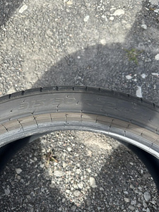 Suverehvid Pirelli P Zero, 4 tK; R22 (7 foto / 7)