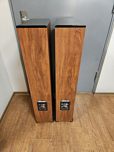 Polk Audio TSi400 3-полосная напольная акустическая система (5 фото из 6)