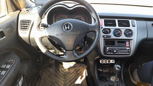 Honda HR-V (1 foto / 3)