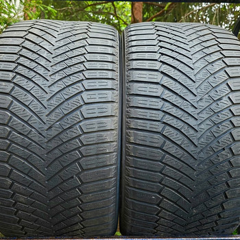 Шины R22 315/30 R22 Yokohama, ca 5 мм, 2 шт., DOT22