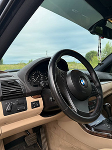 BMW X5 E53 V8 INDIVIDUAL (6 фото из 13)
