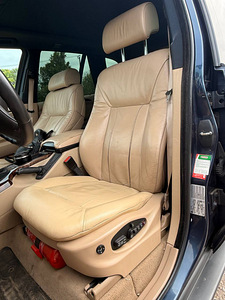 BMW X5 E53 V8 INDIVIDUAL (8 фото из 13)