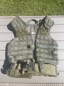 Жилет Condor Molle + тактический пояс (1 фото из 2)