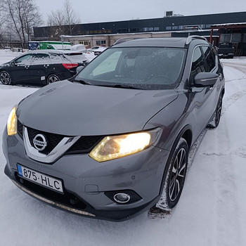 Nissan x trail