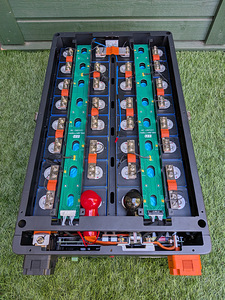 EEL Battery V6 PRO — 17 kWh LiFePO4 aku (51,2V) (3 foto / 3)
