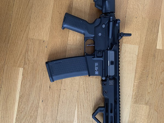 Airsofti komplekt. Specna Arms SA-E23 EDGE