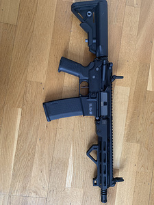 Airsofti komplekt. Specna Arms SA-E23 EDGE (2 foto / 10)