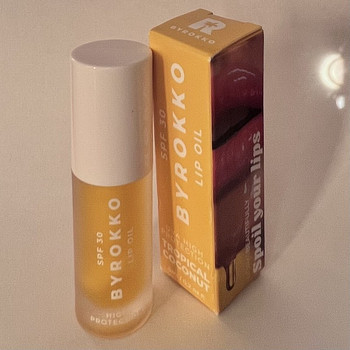 Shine Brown Lip Oil SPF30 6ml