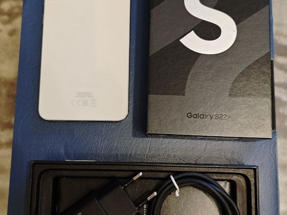 Telefon