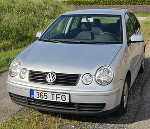 Volkswagen Polo (1 фото из 9)