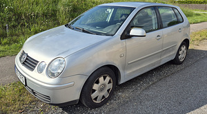 Volkswagen Polo (2 фото из 9)