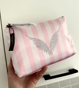 косметичка Victoria’s Secret (1 фото из 1)