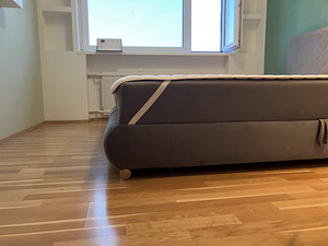 Континентальная кровать 180×200, серая, с местом для хранения (3 фото из 10)