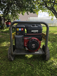 Müüakse keevitusgeneraator SDMO SINCRO EW 200 DC (6 foto / 6)