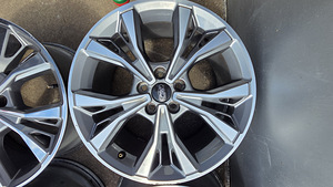 5x108 18" оригинальные диски Ford ST-Line (GS7J-AA) (4 фото из 10)