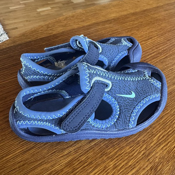 Nike sandaalid nr.23
