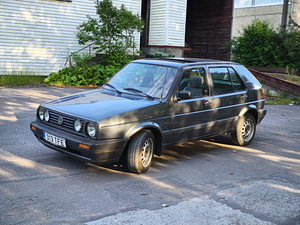Volkswagen Golf 2 1990 a. (5 foto / 8)