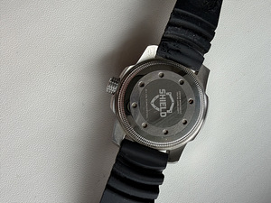 Shield Shaw Leather-Band Men's Diver Watch w/Date - Silver/B (4 foto / 4)