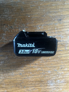 Аккумулятор Makita 3.0Ah (1 фото из 2)