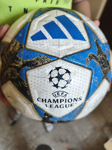 UEFA Meistrite liiga pall originaal quality pro (1 foto / 3)