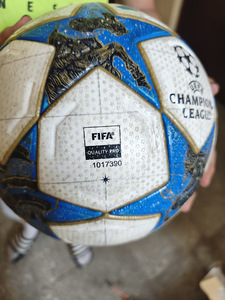 UEFA Meistrite liiga pall originaal quality pro (2 foto / 3)