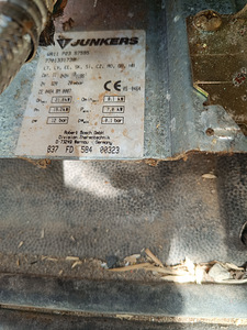 Газовая колонка junkers (2 фото из 2)