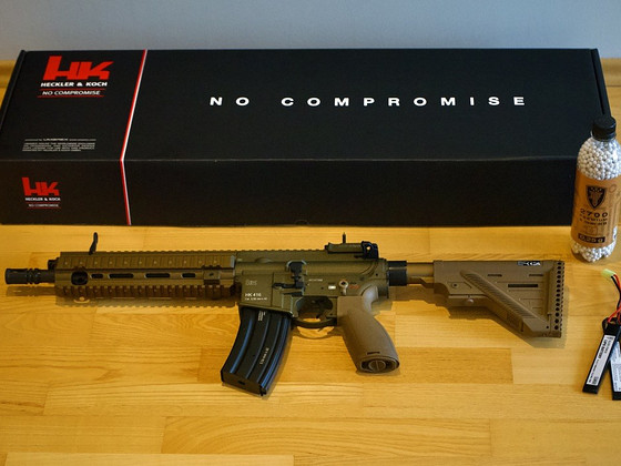 VFC/Umarex HK416 A5 RAL8000 AEG Airsoft Relv UUS+Aku+2700BB