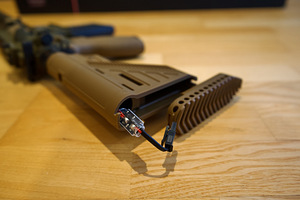 VFC/Umarex HK416 A5 RAL8000 AEG Airsoft Relv UUS+Aku+2700BB (10 foto / 10)